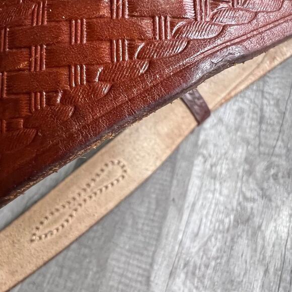 Vintage Leather Brown Embossed Western Cowboy Belt Cabela's Size 40 - Picture 8 of 10